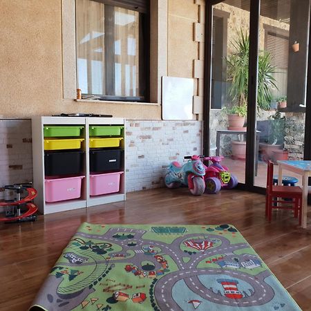Hostal Cabanas Карбонерас-де-Гуадасаон Экстерьер фото
