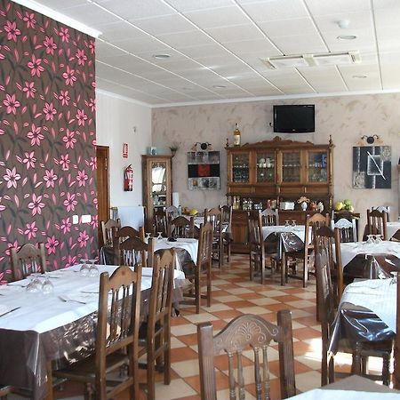 Hostal Cabanas Карбонерас-де-Гуадасаон Экстерьер фото